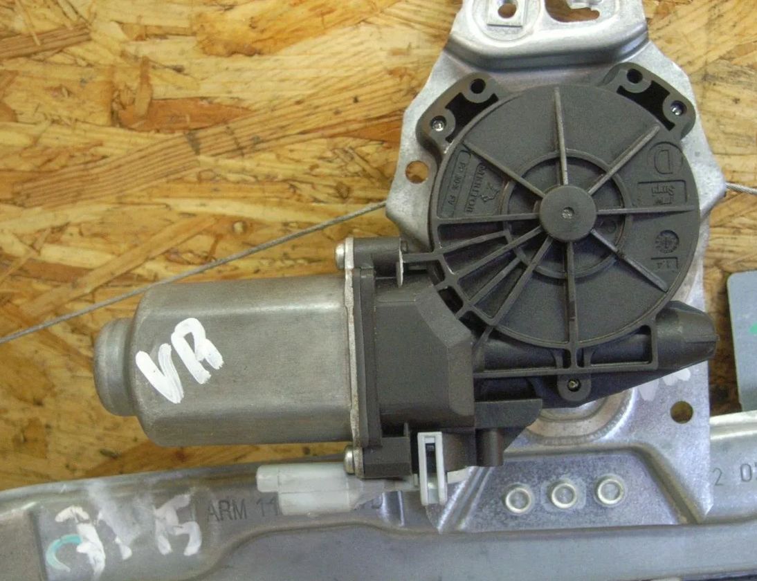 PEUGEOT 207 1 generation (2006-2009) Front Right Door Window Regulator 400912C,9681182280 21177546