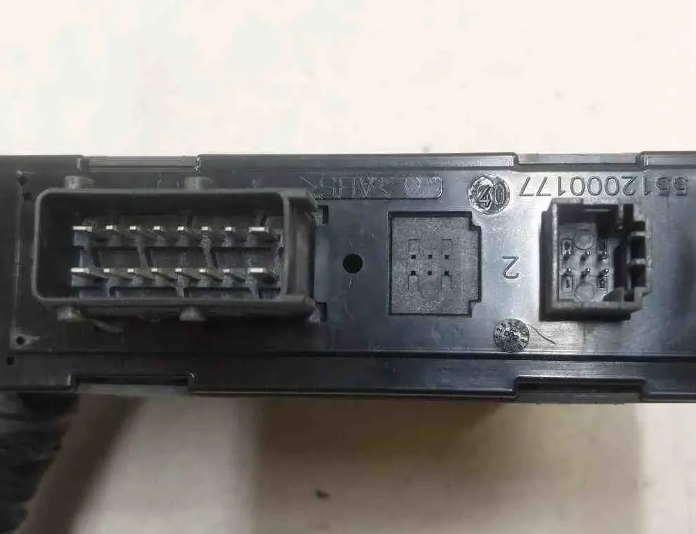 PEUGEOT 407 1 generation (2004-2010) Маторчик стеклоподъемника передней левой двери 990830101,A90830033,9634457580 32728513