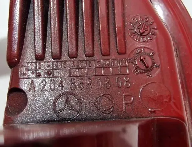 MERCEDES-BENZ GLK-Class X204 (2008-2015) Крышка омывателя фар правой стороны A2048891808 34173532