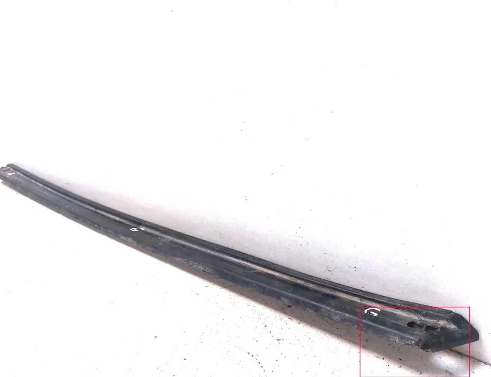 MERCEDES-BENZ G-Class W461 (1992-2013) Jobb oldali műanyag légterelő burkolat 33587180