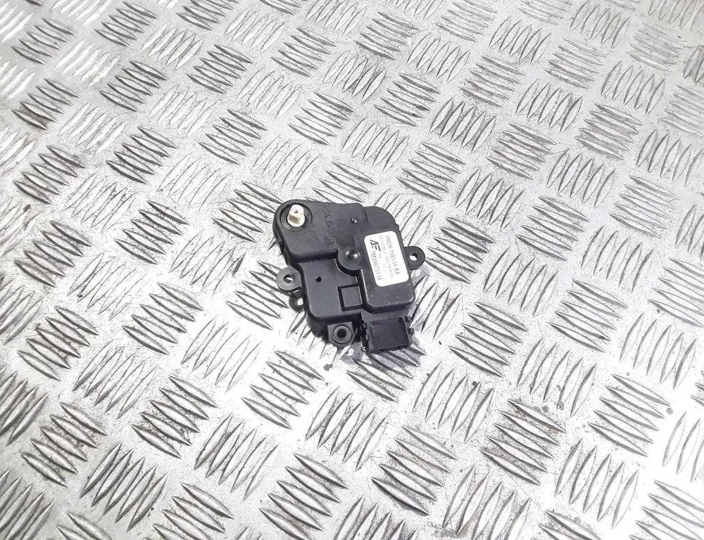 FORD Galaxy 3 generation (2015-2024) Клапаны управления внутренним подогревом YM2H19E634BA 33592799