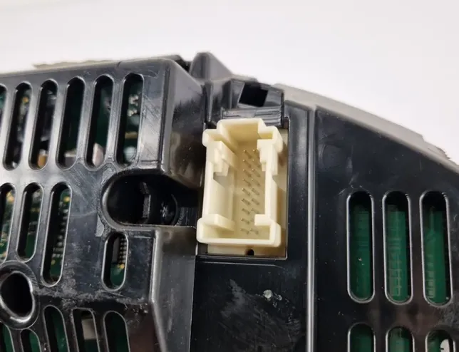 MERCEDES-BENZ C-Class W204/S204/C204 (2004-2015) Спидометр A2045406148 34503728