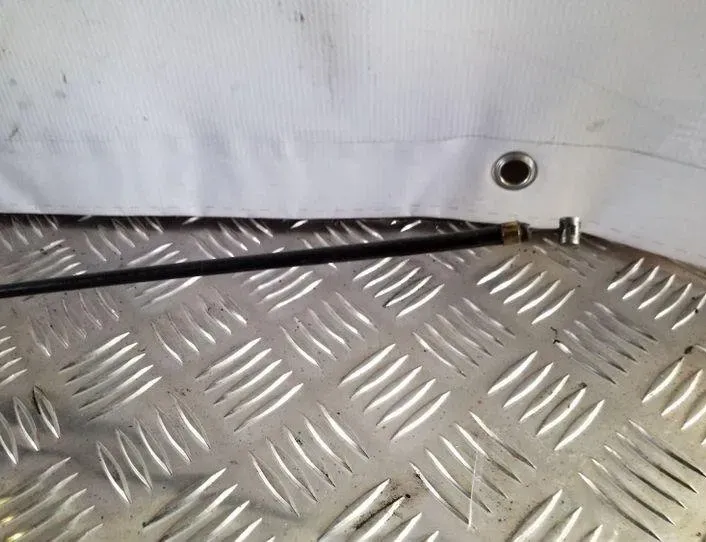 AUDI A6 C7/4G (2010-2020) Motorháztető zárókábelje 4G0823535 25144736