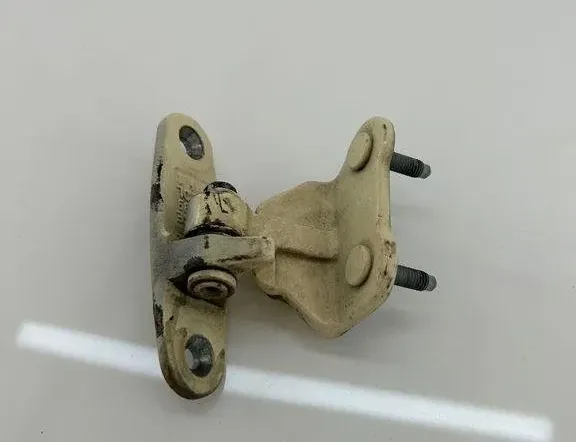 MERCEDES-BENZ E-Class W211/S211 (2002-2009) Bal első ajtó zsanérja A047058 31520236