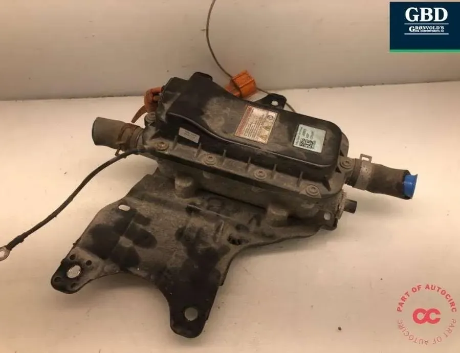 HYUNDAI Kona 1 generation (2017-2024) Радиатор охлаждения АКБ (кулер) 375v2k4000 30893140