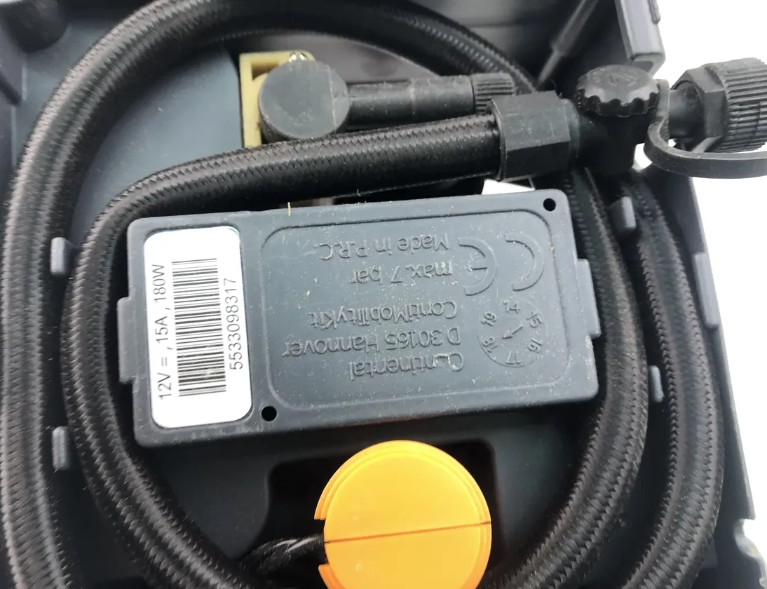 VOLVO XC70 3 generation (2007-2020) Klímaszivattyú D30165 18339788