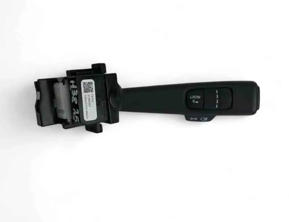 VOLVO V40 2 generation (2012-2020) Additional Turn Indicators 31394001 32425082