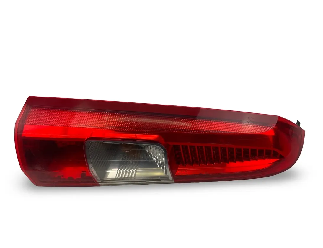 VOLVO V70 2 generation (2000-2008) Фонарь задний левый 30655374 33541053