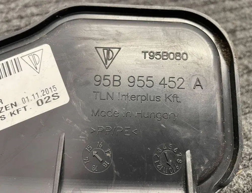 PORSCHE Macan 1 generation (2013-2023) Mosófolyadék-tároló tartály 2015110110443,95B955452A,95B955449A 32190669