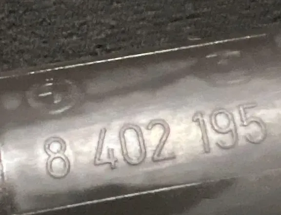 BMW X5 E53 (1999-2006) Left Side Tailgate Gas Strut 8402195 33961320