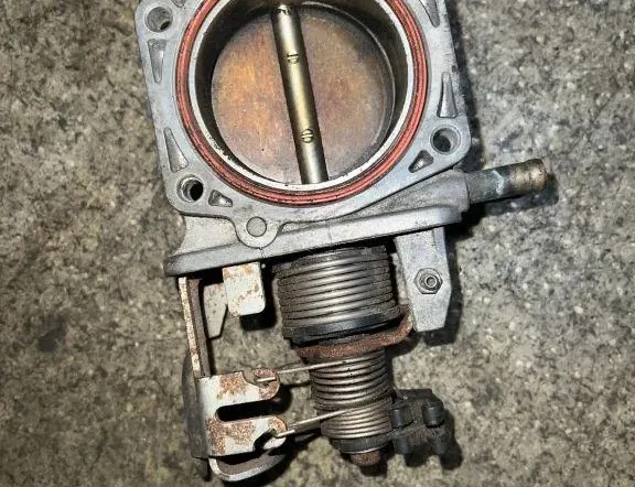 BMW 5 Series E39 (1995-2004) Nyomásszabályozó háza 1433345 33961158