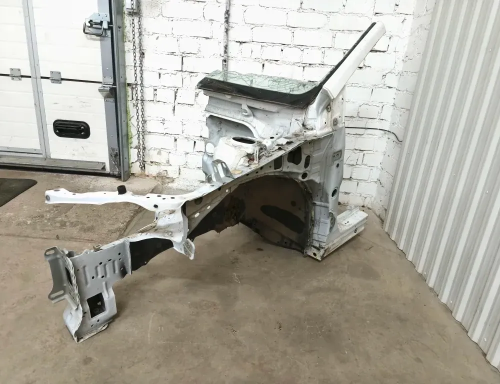 TOYOTA Avensis 3 generation (2009-2020) Bal első negyed 33565436