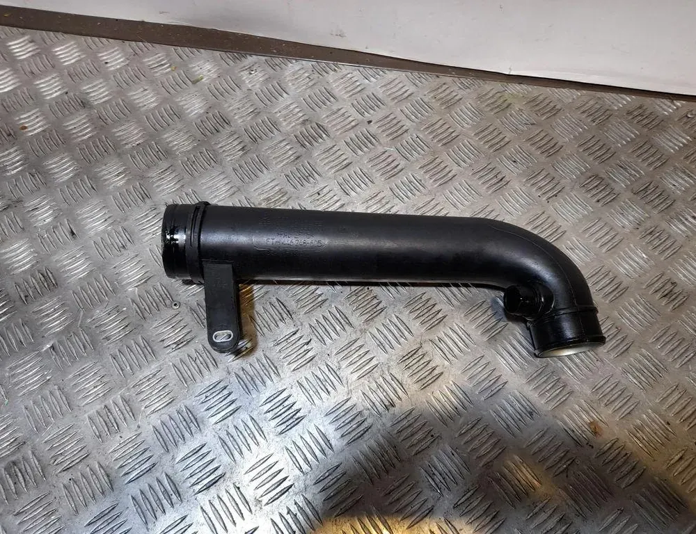 AUDI TT 8J (2006-2014) Feltöltőlevegő-tömlő 1K0129654BE 33410909