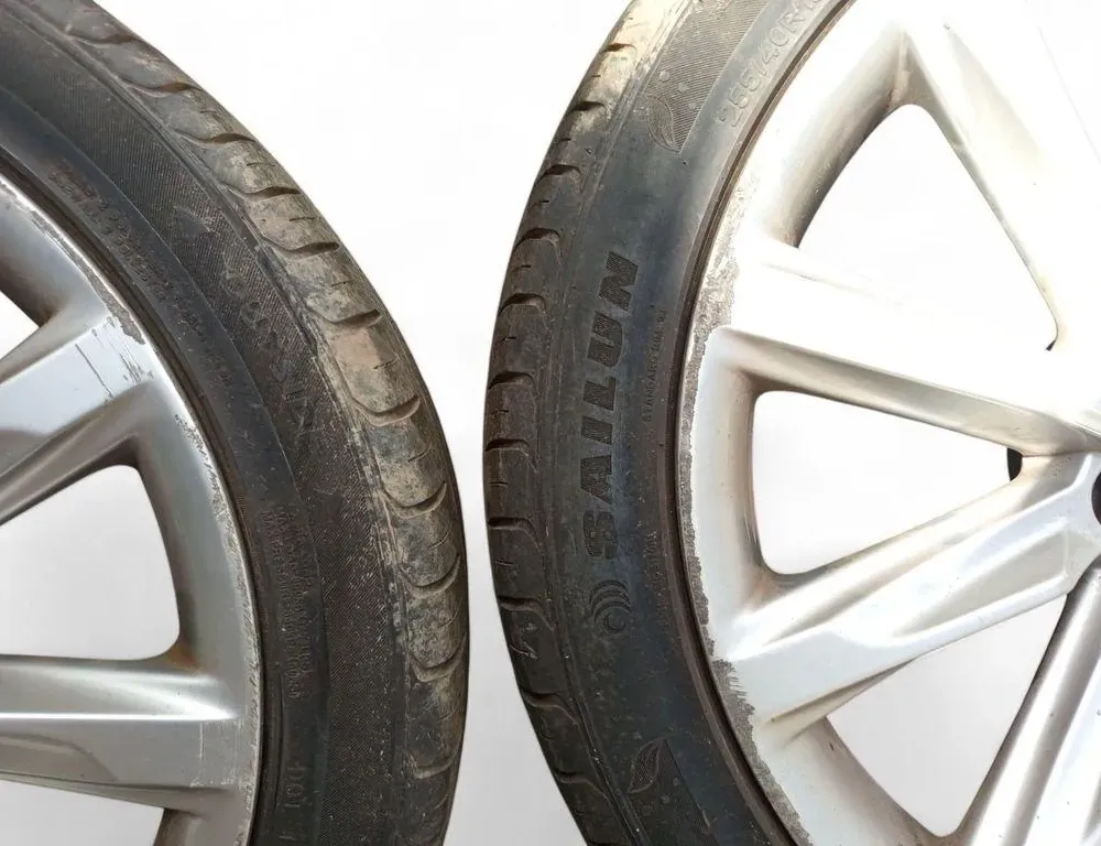 AUDI A7 C7/4G (2010-2020) Jobb hátsó küszöb-díszítőcsík 4G8601025B 33490304