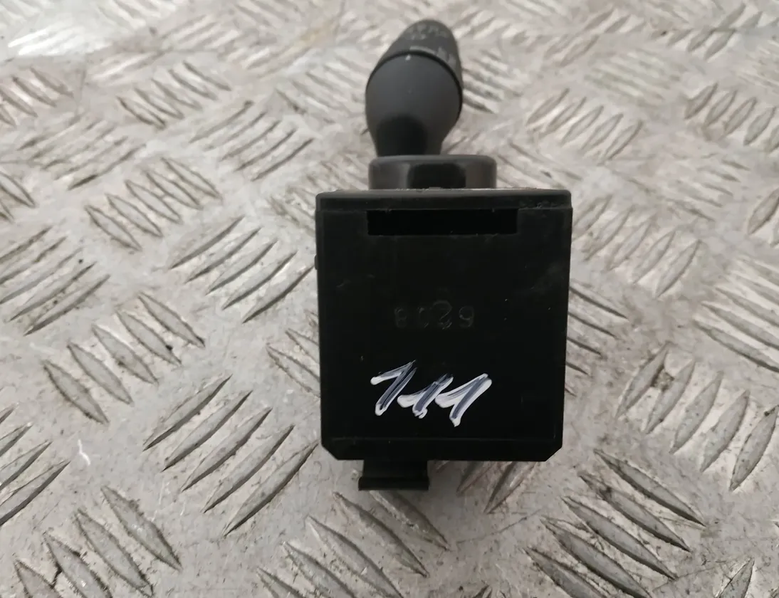 HONDA Civic 8 generation (2005-2012) Управление стеклоочистителями M29843 13948758