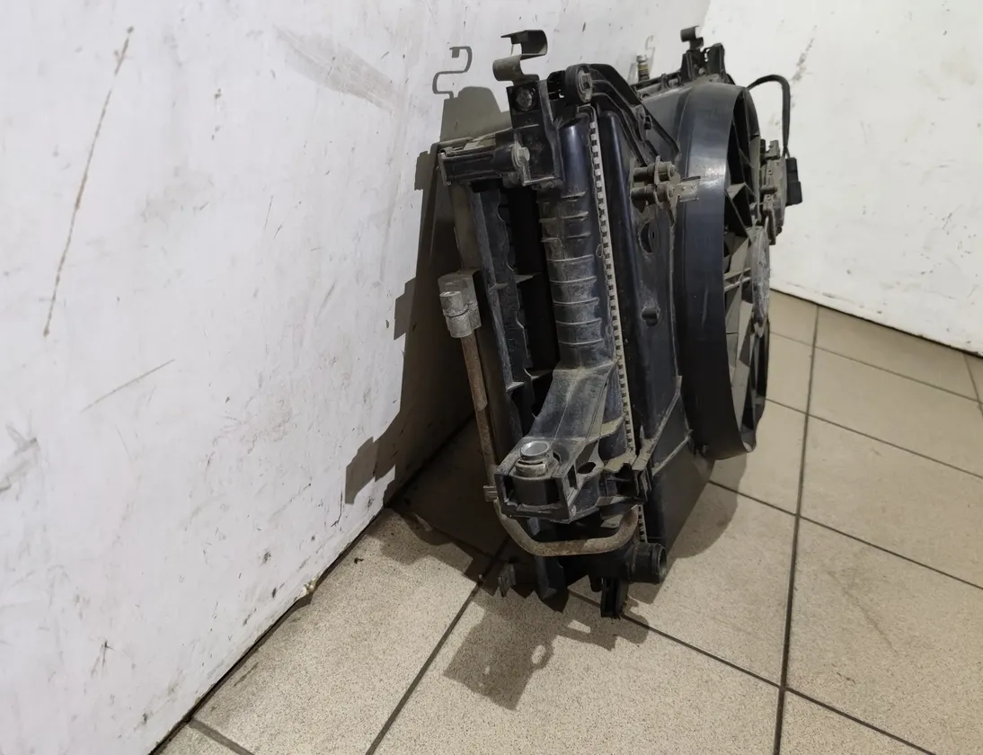 VOLVO S80 1 generation (1998-2006) Hűtő alkatrészek 0130303909,8649915A,8649634 20487928