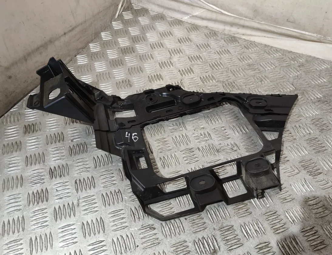 VOLKSWAGEN Touareg 2 generation (2010-2018) Rear Left Bumper Bracket 7P6807393 23892488