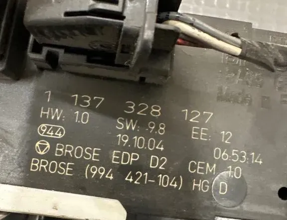 PEUGEOT 407 1 generation (2004-2010) Jobb első ajtó ablakemelője 1137328127 33161590