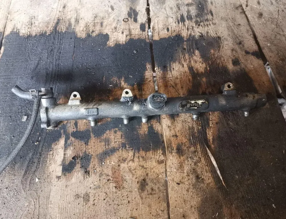 HYUNDAI Trajet 1 generation (2000-2007) Üzemanyagsín 0445214026 33861950