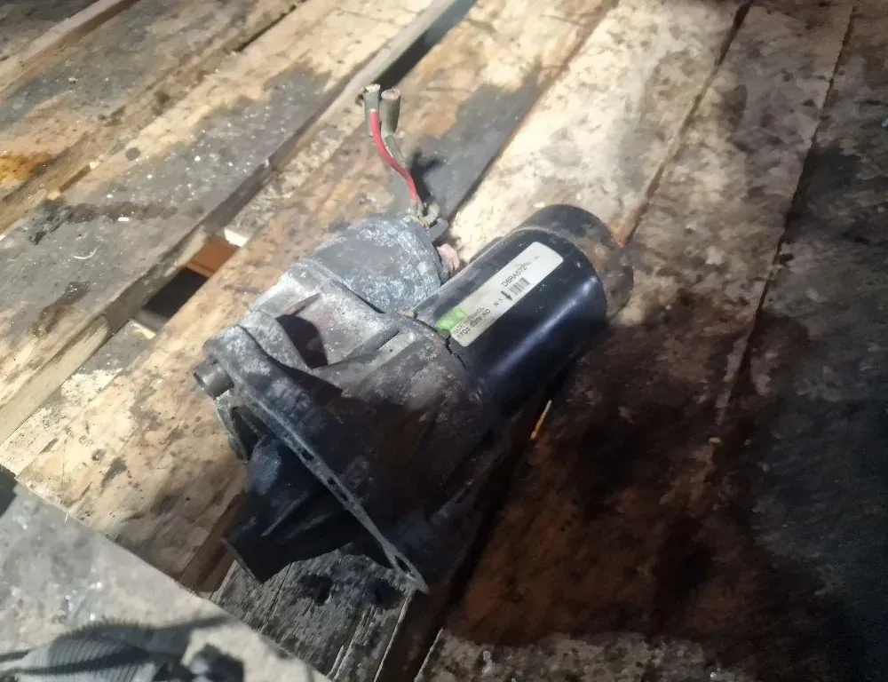 PEUGEOT 308 Starter Motor D6RA572 33876146