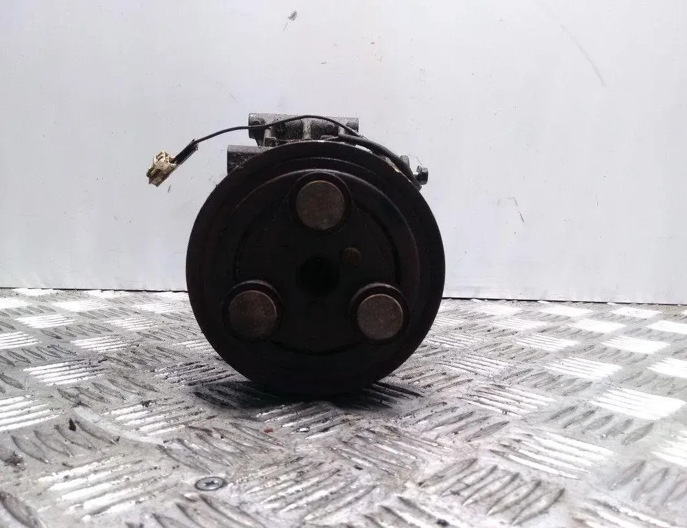 MAZDA Demio 1 generation (DW) (1996-2007) Hасос кондиционера V09A1AA4AK 28382918