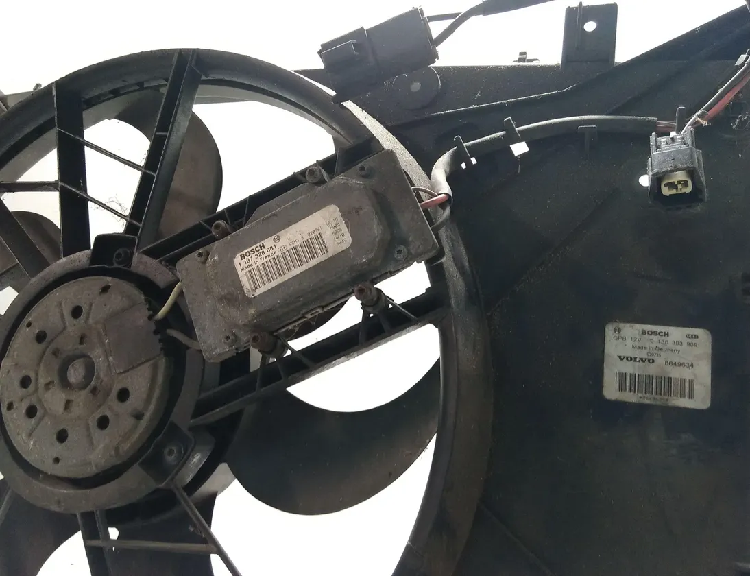VOLVO S80 1 generation (1998-2006) Motorhűtő-ventilátor hűtője 8649634 28412263