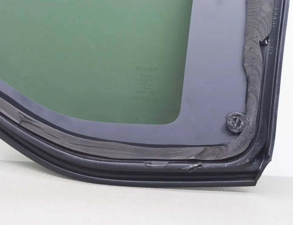 TOYOTA RAV4 4 generation (XA40) (2012-2018) Фортачка задняя правая 43R-005844 10653374