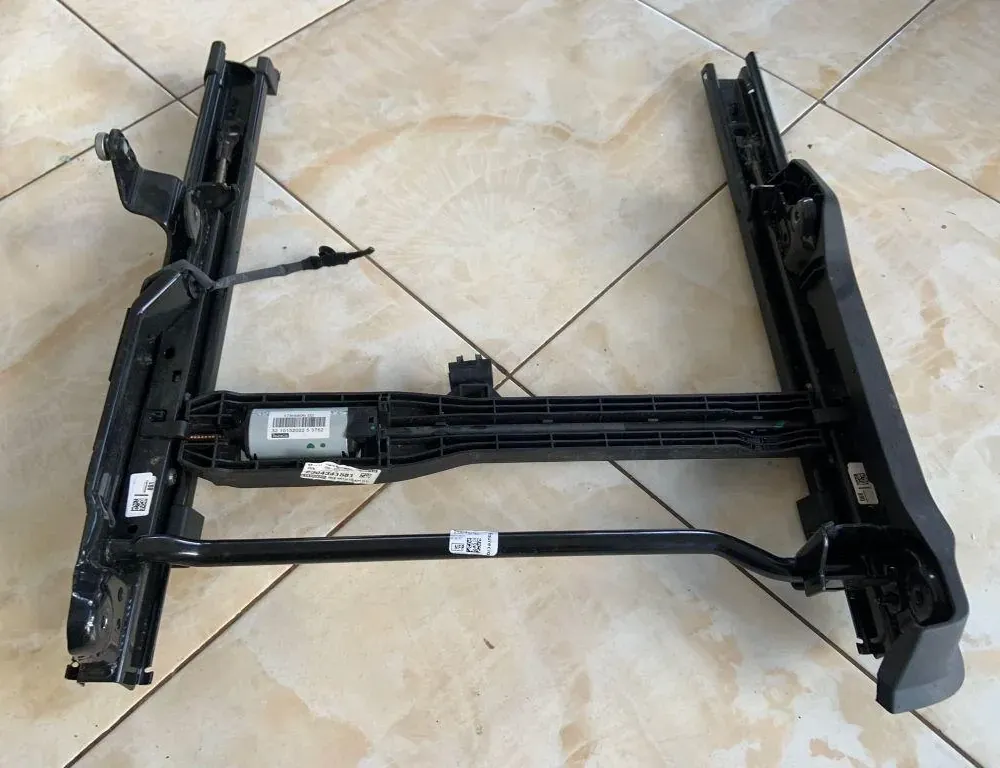 AUDI Q5 8R (2008-2017) Egyéb belső alkatrészek 80A881019AM 33907932