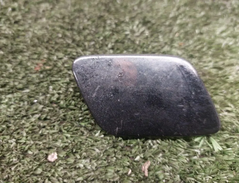 VOLKSWAGEN Passat B6 (2005-2010) Right Side Headlight Washer Cover Cap 3C0955110A 34248586