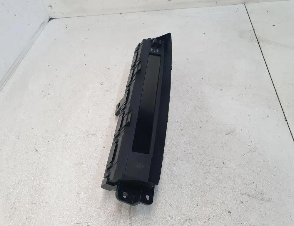 MAZDA 6 GH (2007-2013) Navigation Display GDK4611J0 34235157