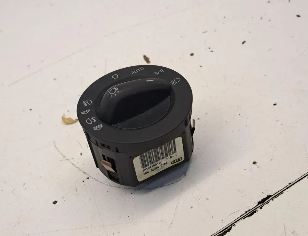 AUDI A6 C6/4F (2004-2011) Fényszórókapcsoló vezérlőegysége 4F1941531D 34242116