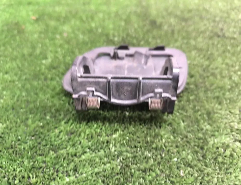 AUDI A4 B8/8K (2011-2016) Крышка омывателя фар правой стороны 15857711,8K0955276B 34246390