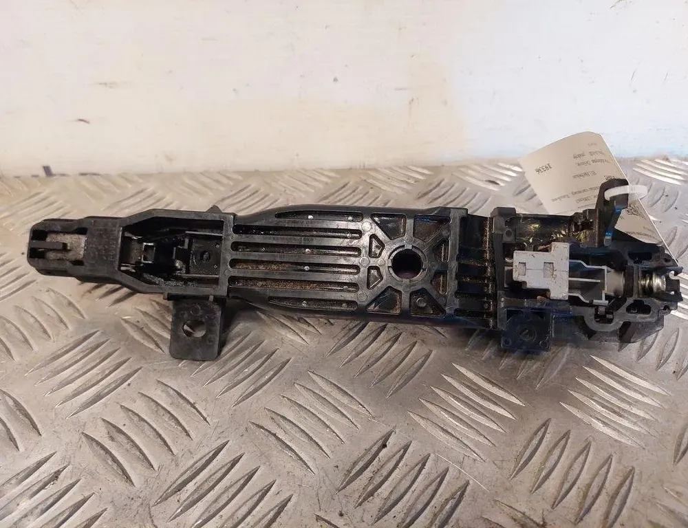 MAZDA Carol 6 generation (HB25S, HB35S) (2009-2014) Left Side Sliding Door Exterior Handle R8375 31576912