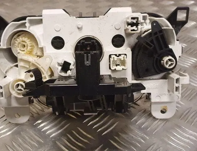 MAZDA Carol 6 generation (HB25S, HB35S) (2009-2014) Other Control Units 31588686