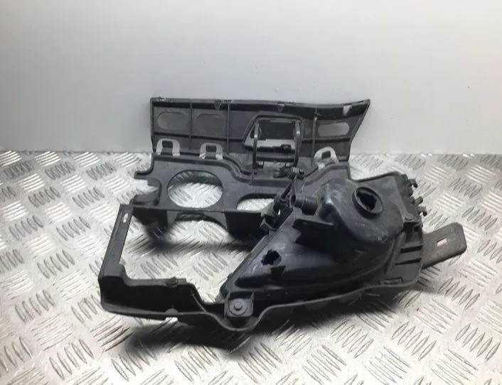 BMW 5 Series E60/E61 (2003-2010) Jobb első lökhárító konzolja 7060586,1305230195,7178070 21446651