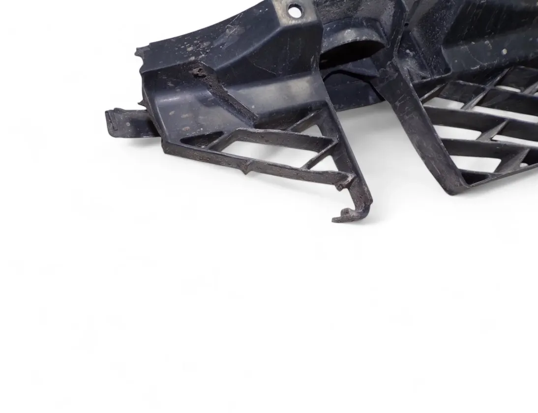 VOLKSWAGEN Touareg 2 generation (2010-2018) Hátsó lökhárító középső szerelőkonzolja 7P6807863A 28444326