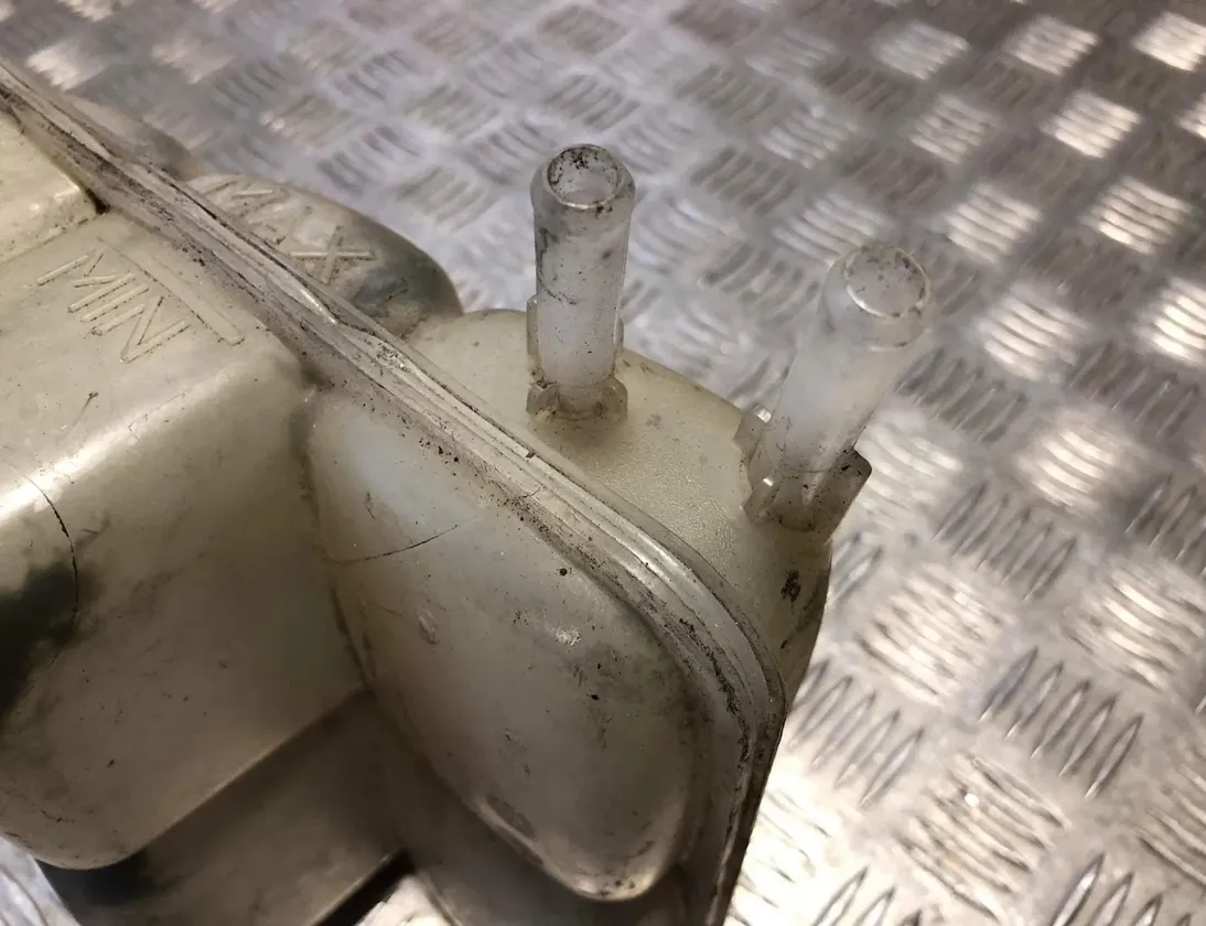 FORD Focus 3 generation (2011-2020) Tágulási tartály 3M5H8K218 29120953