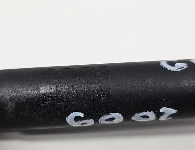 BMW X5 E70 (2006-2013) Bal oldali csomagtérajtó gázrugója 7149631,714963106 33955368