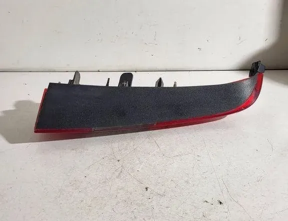 VOLVO V70 2 generation (2000-2008) Jobb hátsó lámpa 9154494 31500892