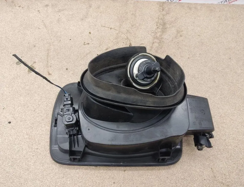 BMW 2 Series Grand Tourer F46 (2018-2023) Üzemanyagtartály fedélzárja 7332361,7458866,A96 32246713