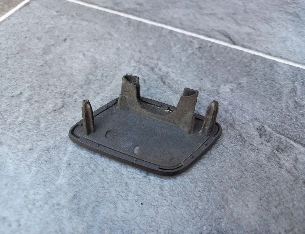 VOLKSWAGEN Passat B6 (2005-2010) Right Side Headlight Washer Cover Cap 3C0955110A 31440679