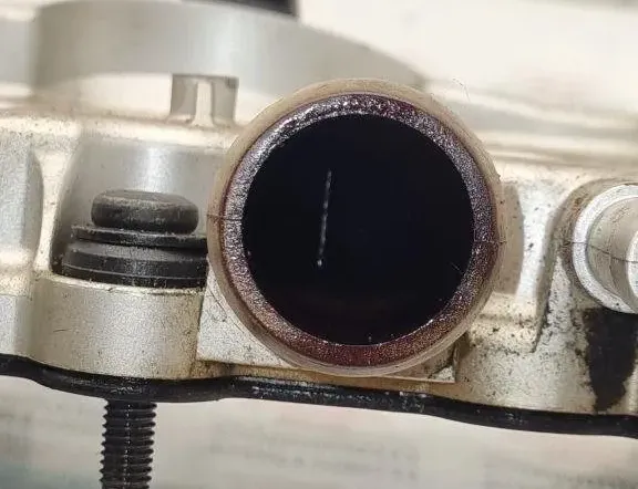 AUDI A4 B7/8E (2004-2008) Szelepfedél 31452177