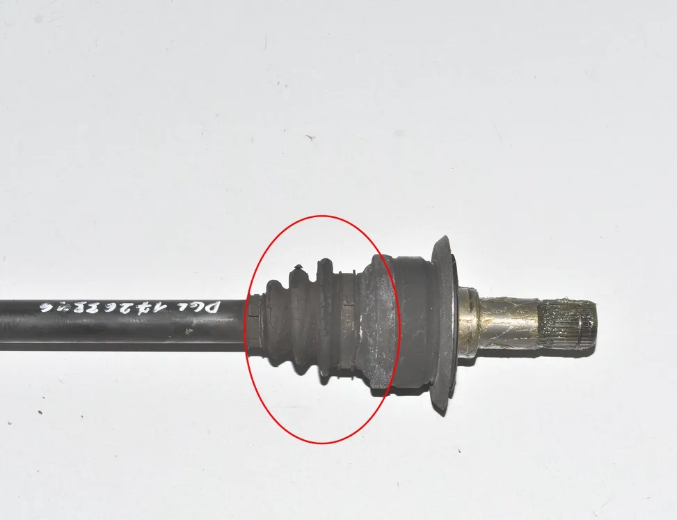 BMW 5 Series F10/F11 (2009-2017) Jobb hátsó kardántengely 7581018,333207581018 17403039