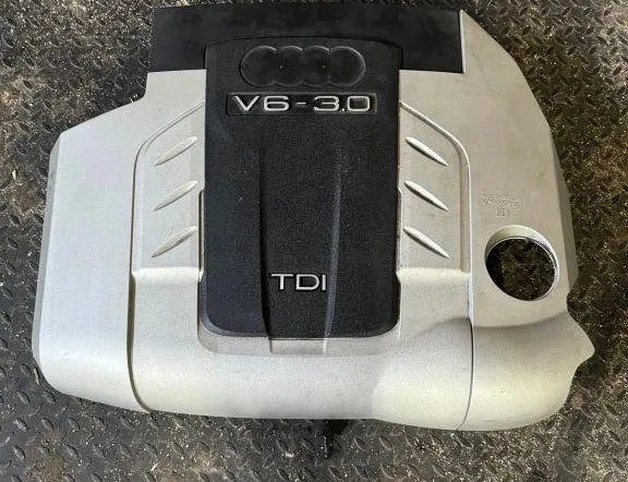 AUDI Q7 4M (2015-2024) Motorburkolat PA6610M20,4L0103925,PA6M30 34034466