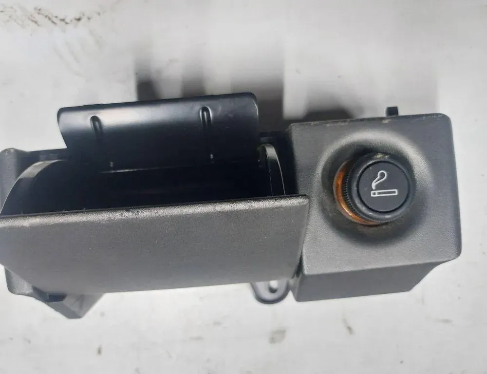 OPEL Zafira A (1999-2003) Пепельница 467597050,090589659,90832100 34009976
