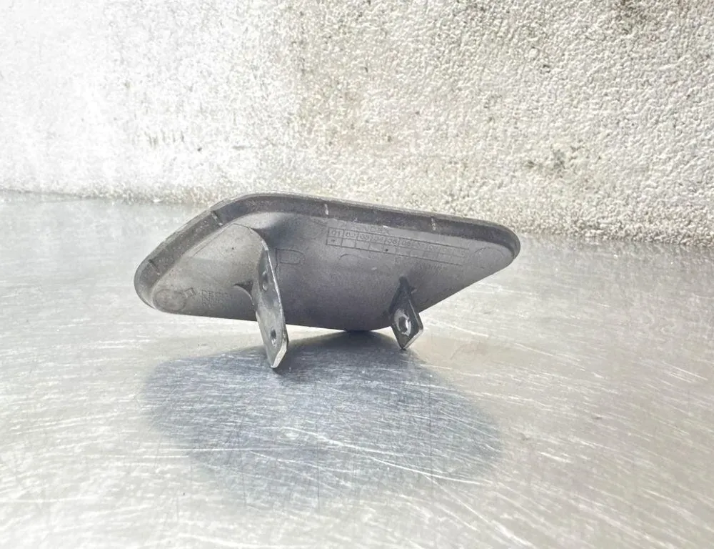 OPEL Astra H (2004-2014) Крышка буксирной петли заднего бампера 551004542 34476957