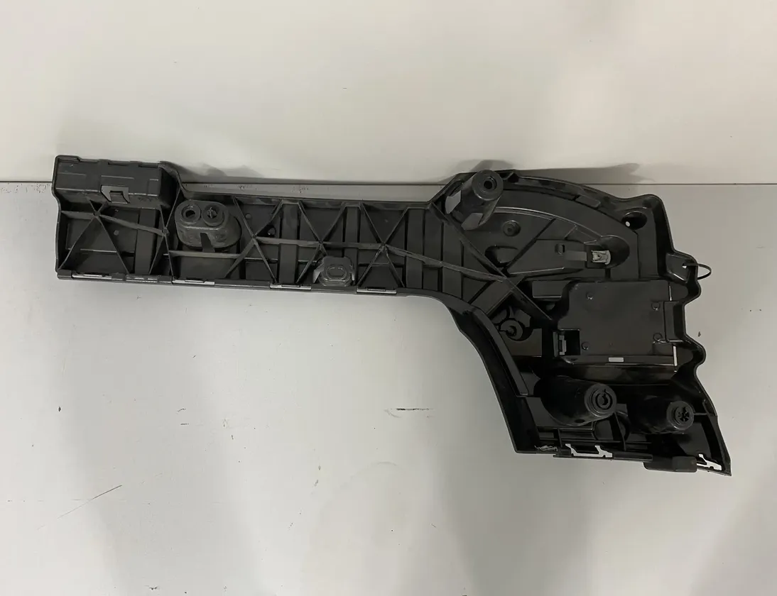 BMW X4 F26 (2014-2018) Правый угол заднего бампера 7338760 11211070