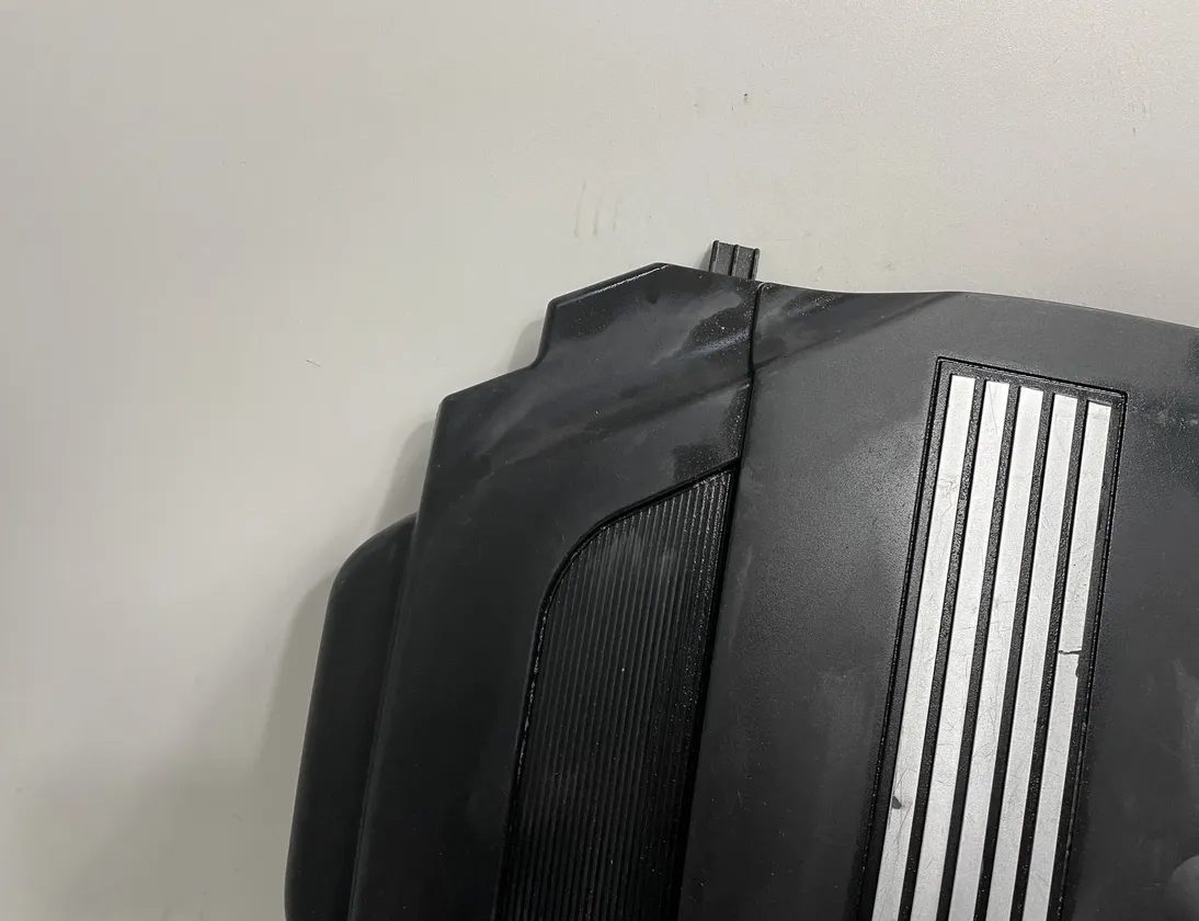 BMW 5 Series E60/E61 (2003-2010) Engine Cover 7797410 13507325