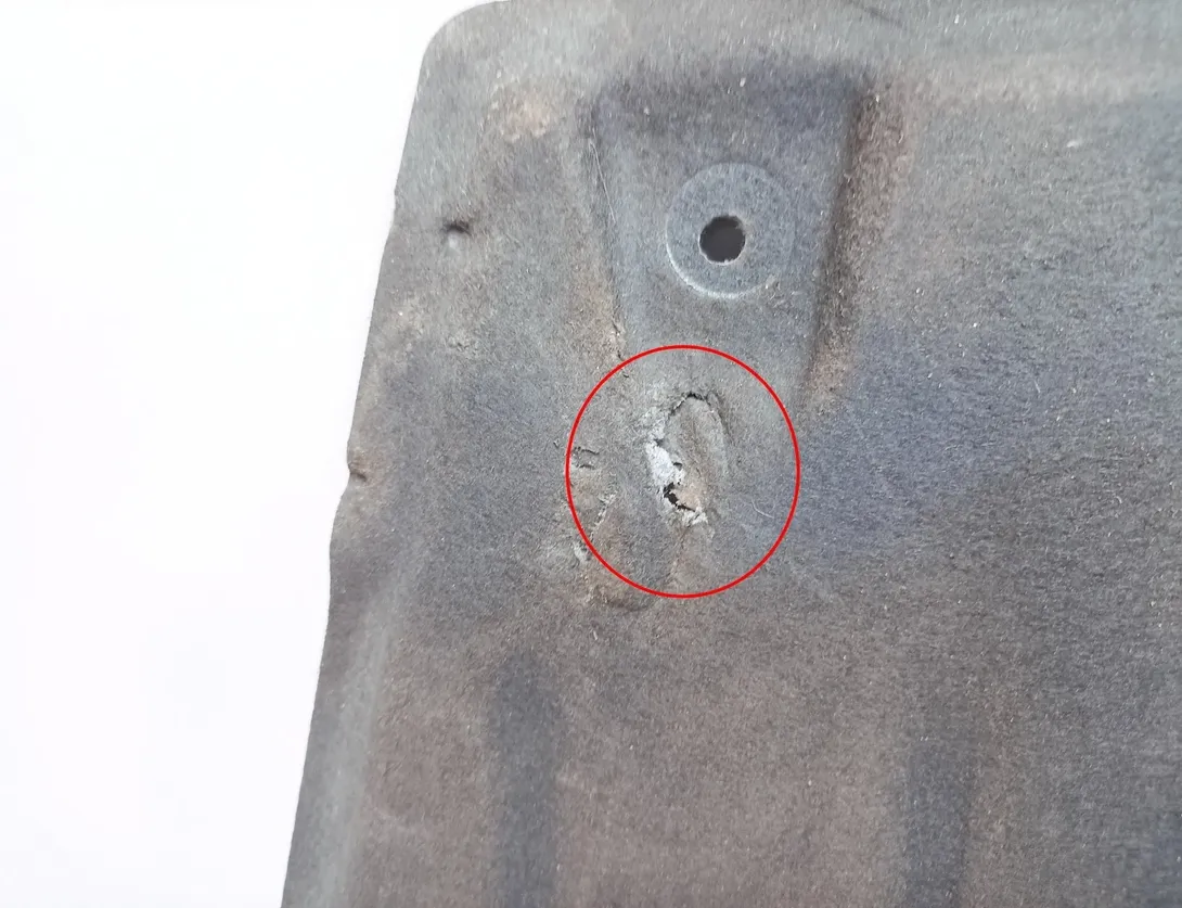 BMW iX I20 (2021-2024) Задняя средняя нижняя защита 7931813 28301790