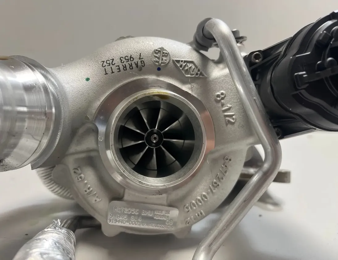 BMW 3 Series G20/G21/G28 (2018-2024) Kompresszor 8662071,9845814 31875192